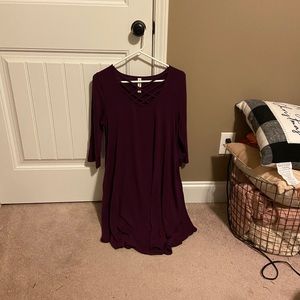 Women’s maroon dress size medium